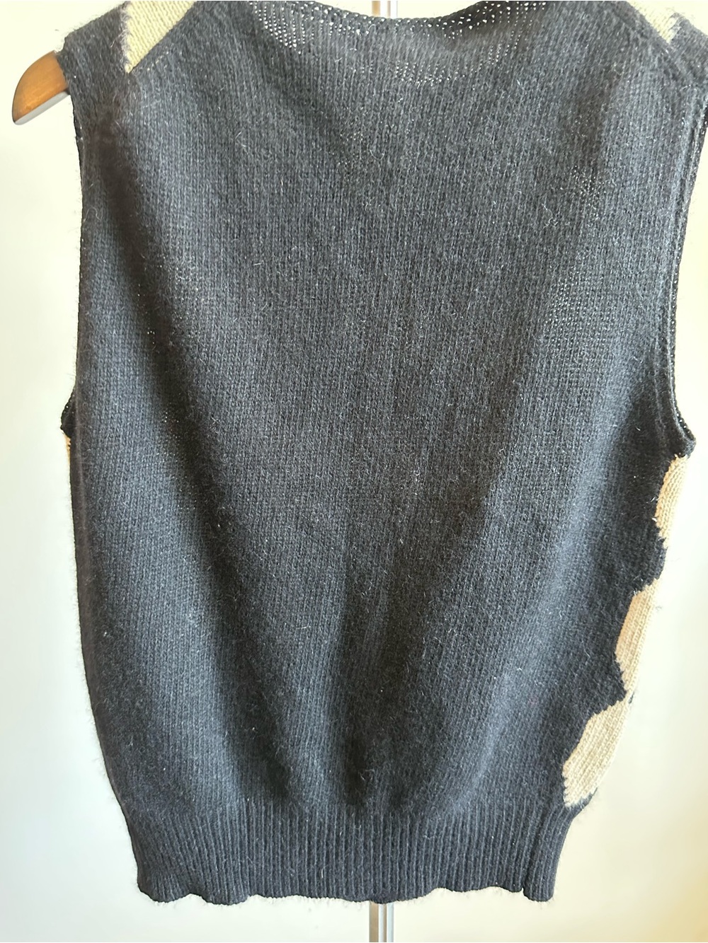 Braemar Argyle Knit Sweater Vest in Black and Cream - Picture 4 of 7